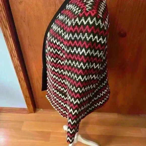 Kasper Womens Red And White Zig Zag Pattern Blazer. Size 12 Lined - Picture 4 of 14